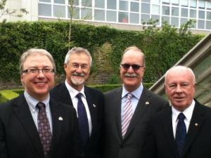 the three Canadian Commissioners, Boileau, Carrier and Fraser with their Ambassador in Dublin, credit François Boileau (website http://www.csf.gouv.on.ca/blogue/?lang=fr)