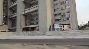 immeuble horrible sur le malecon