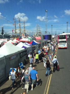 a view from the bus...and this was only the beginning of the afternoon! I gather a million people must have been there today (well, it says that over 500,000 were expected)