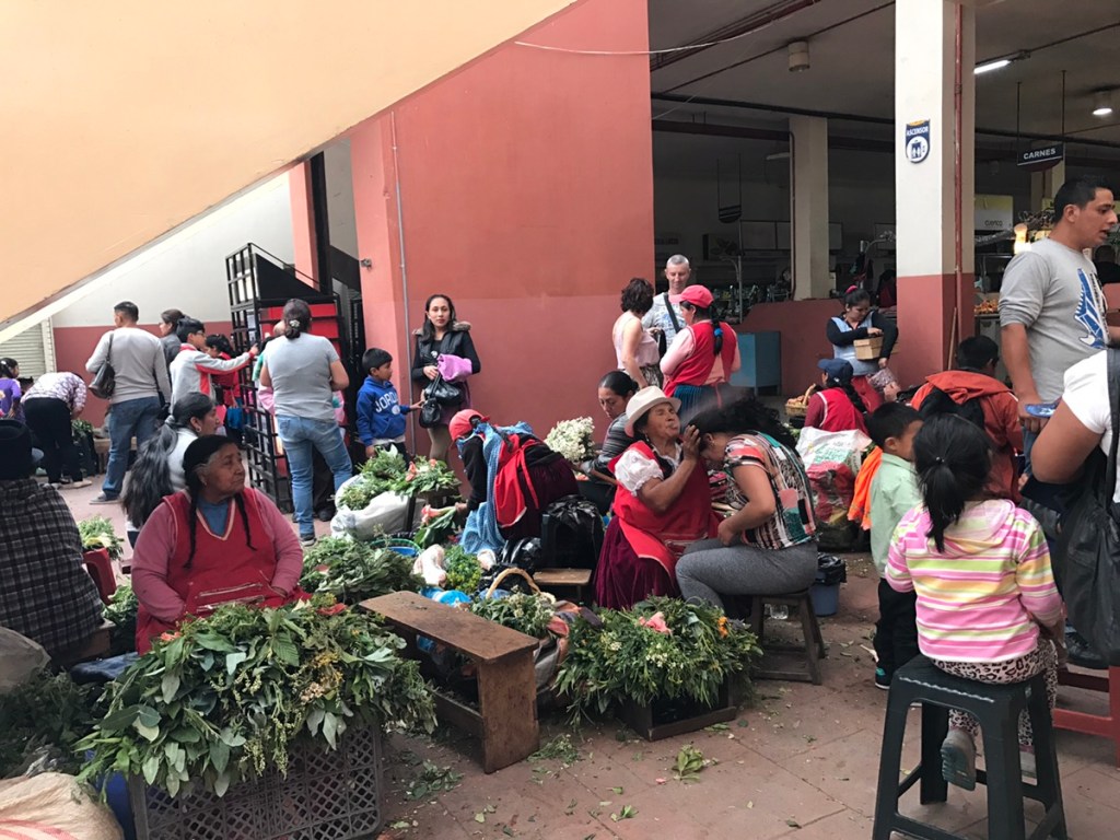 Un Nouvel An 2017 sous le signe de la foi, de l’espérance…et de l’architecture équatorienne!